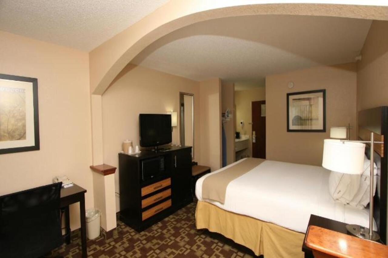 Country Inn & Suites By Radisson, Shelby, Nc Номер фото